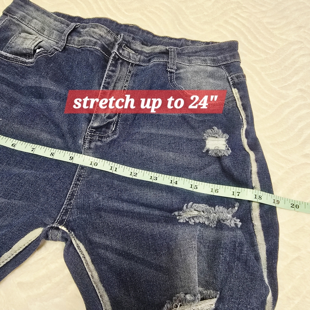 Distressed & Ripped High Rise Skinny Jeans. S - Picture 6 of 8